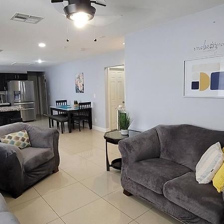 K - Fully Remodeled And Professionally Decorated ลาสเวกัส ภายนอก รูปภาพ