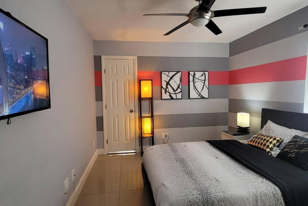 K - Fully Remodeled And Professionally Decorated ลาสเวกัส ภายนอก รูปภาพ