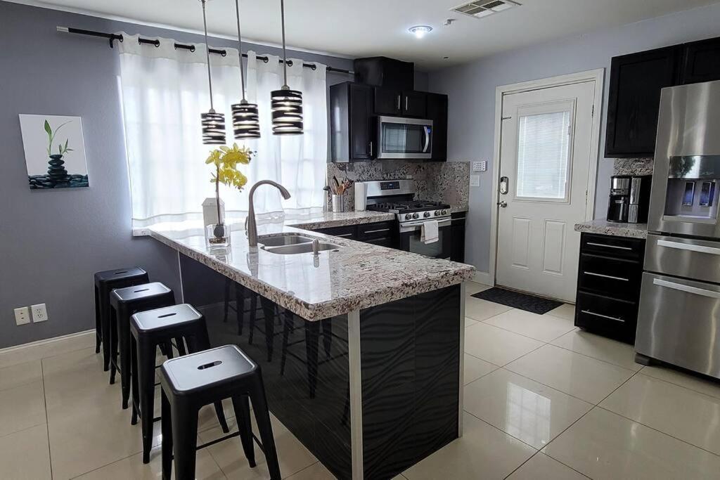 K - Fully Remodeled And Professionally Decorated ลาสเวกัส ภายนอก รูปภาพ
